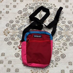 Patagonia Red and Pink Shoulder Bag